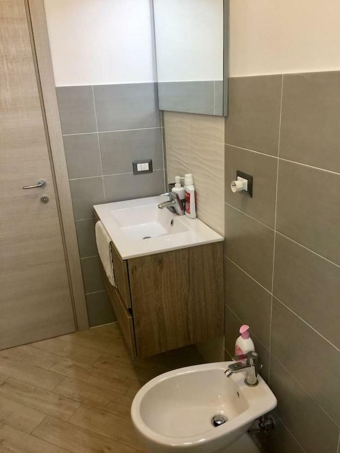 Sunset House Apartment Fiumicino Luaran gambar